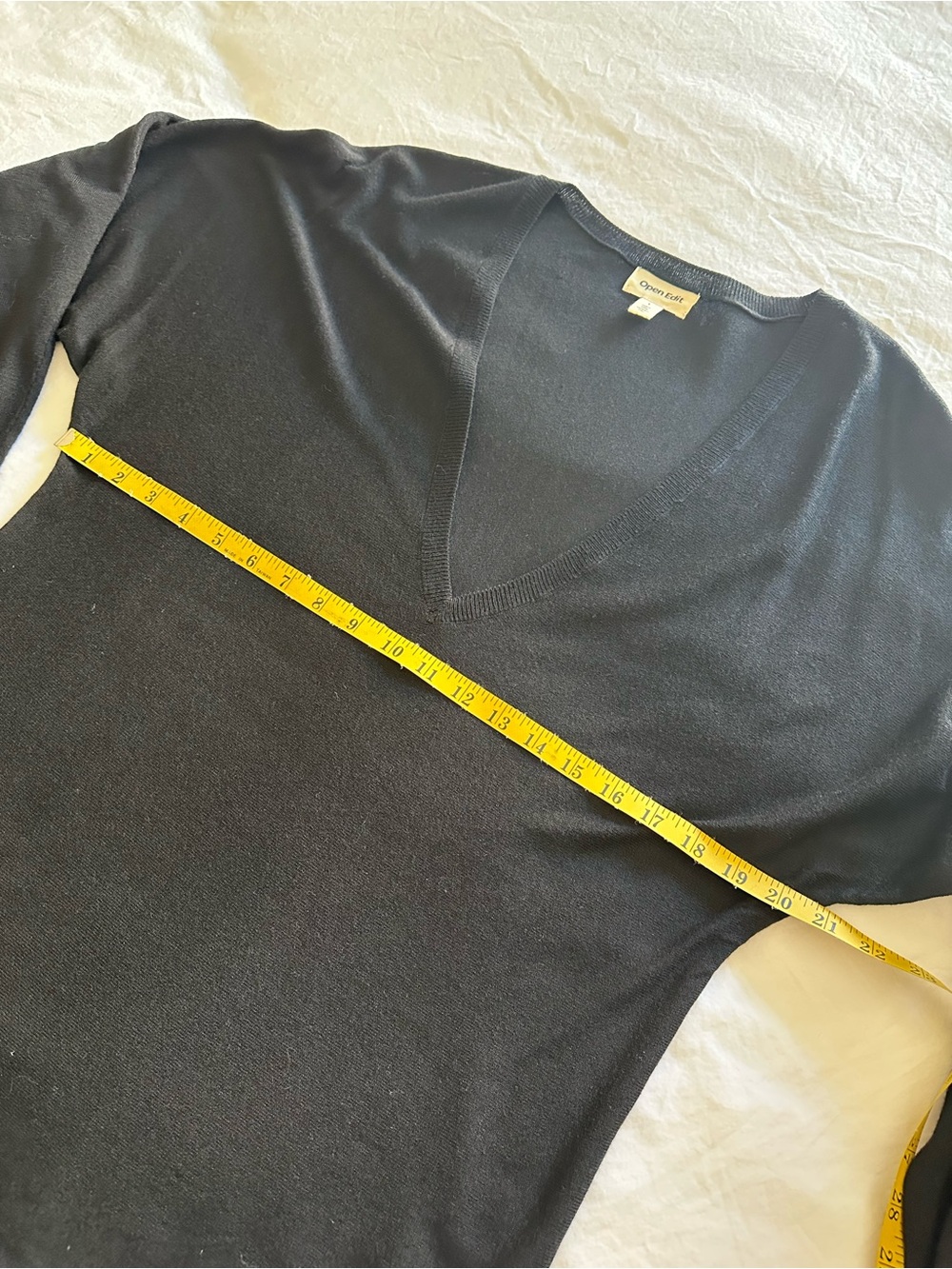 Open Edit (Nordstrom) black V-Neck Lightweight Knit Top, size large - Picture 7 of 12